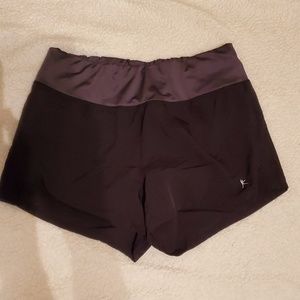 Exercise shorts